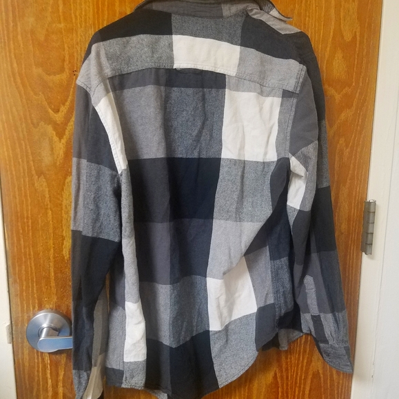 Color Block Flannel - Picture 2 of 2
